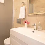 Flag +12 Отель