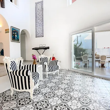 Flag +12 Bodrum