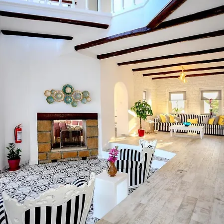 Flag +12 بودروم