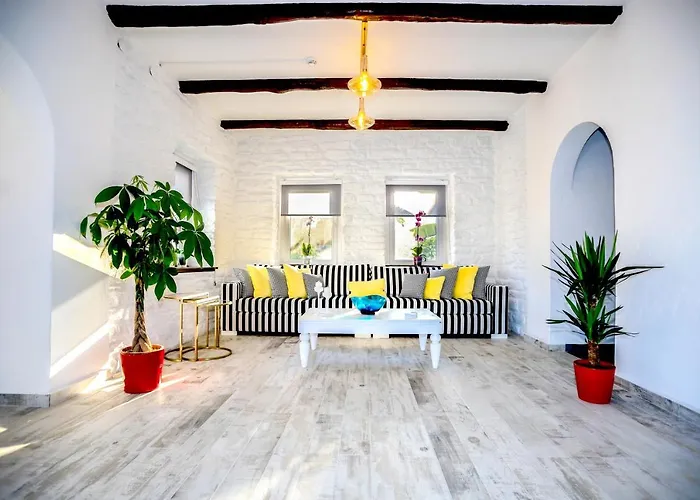 Flag +12 * بودروم